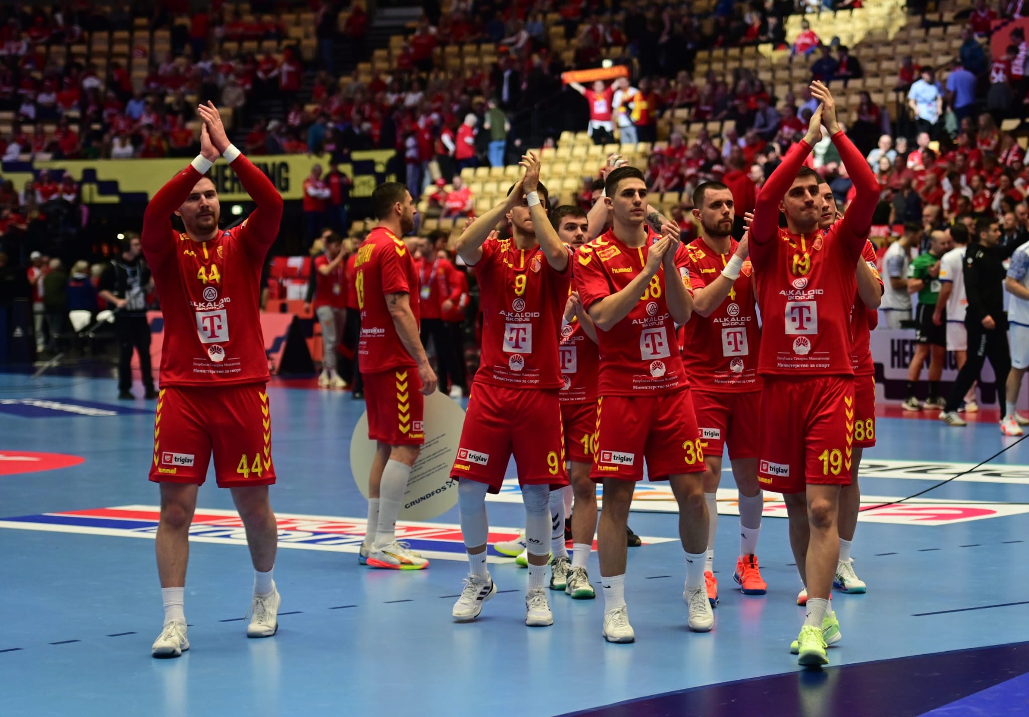 РАКОМЕТАРИТЕ ГО ИМАА ПРВИОТ СОБИР – ГИ ОЧЕКУВА ПРИЈАТЕЛСКА ПРОТИВ АВСТРИЈА