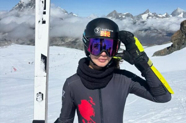 ЕВА МИЛЕВСКА ЗА ЖАЛ НЕ ЈА ЗАВРШИ ТРКАТА ВО СУПЕР ЏИ НА СВЕТСКОТО ЈУНИОРСКО ПРВЕНСТВО