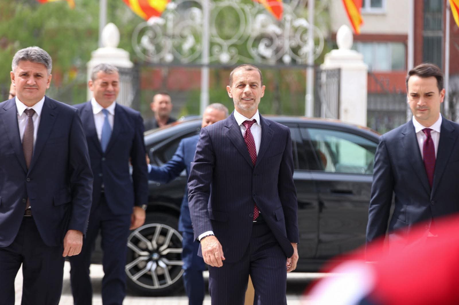 ОМЕРАГИЌ: ПОСЕТАТА НА ЧЕФЕРИН Е ПОТВРДА ЗА ОДЛИЧНАТА СОРАБОТКА И ПРИЈАТЕЛСТВО НО  И ПОТТИК ДА ПРОДОЛЖИМЕ СО РЕФОРМИТЕ