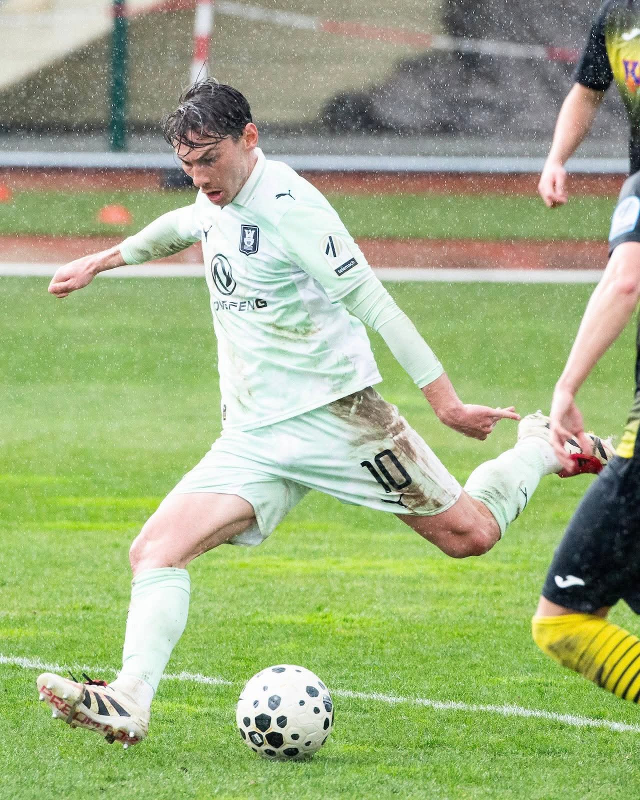 (ВИДЕО) МИТРОВСКИ СО ЕВРОГОЛ – ЧИСТА МАГИЈА!