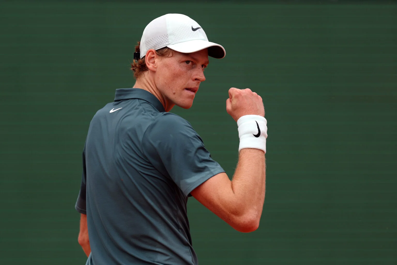 ЈАНИК СИНЕР Е ПОБЕДНИК НА МАСТЕРСОТ ВО МОНТЕ КАРЛО И ОД УТРЕ Е ПРВ ТЕНИСЕР НА СВЕТОТ!!